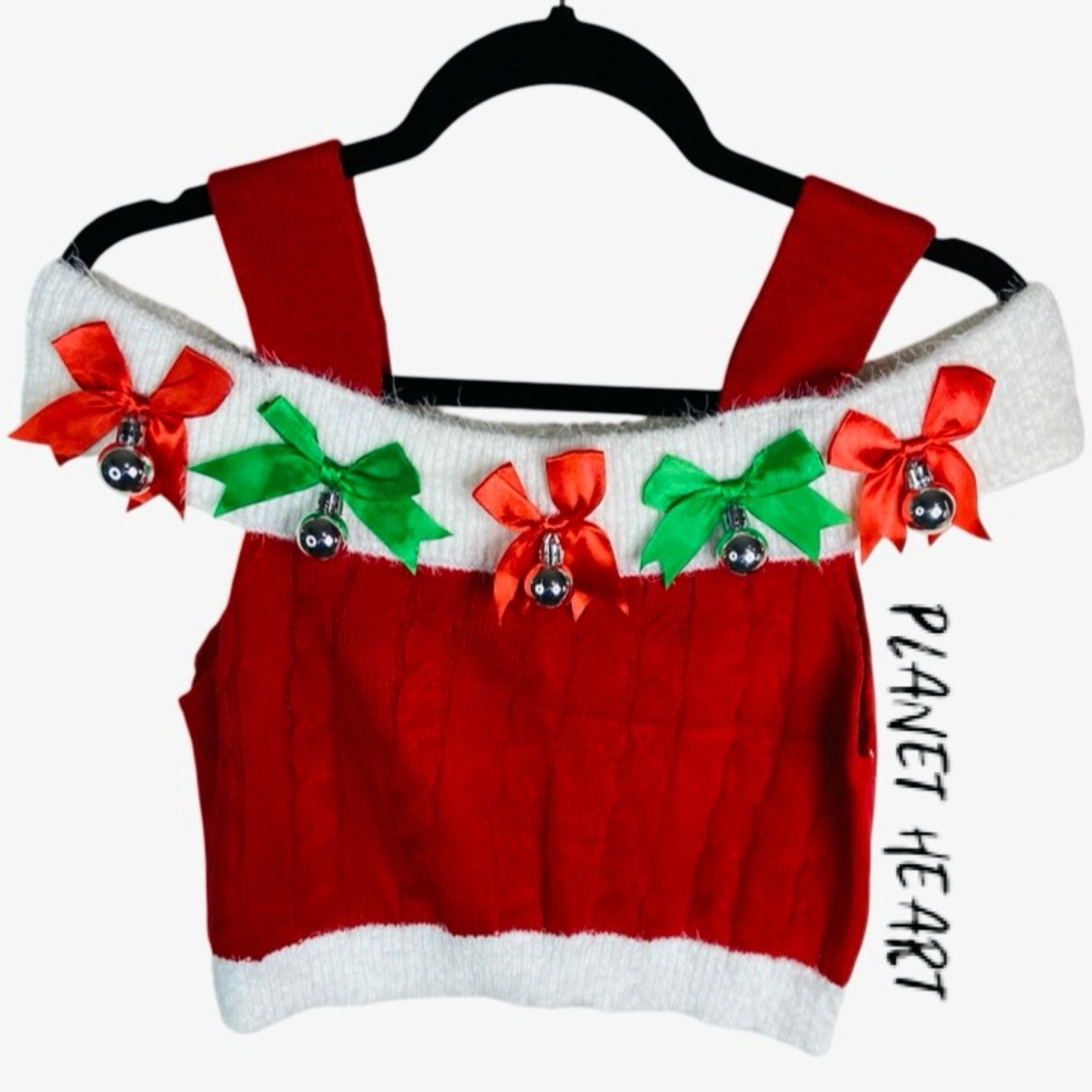 PLANET HEART Christmas Off-Shoulder Cropped Sweater Women’s Size M